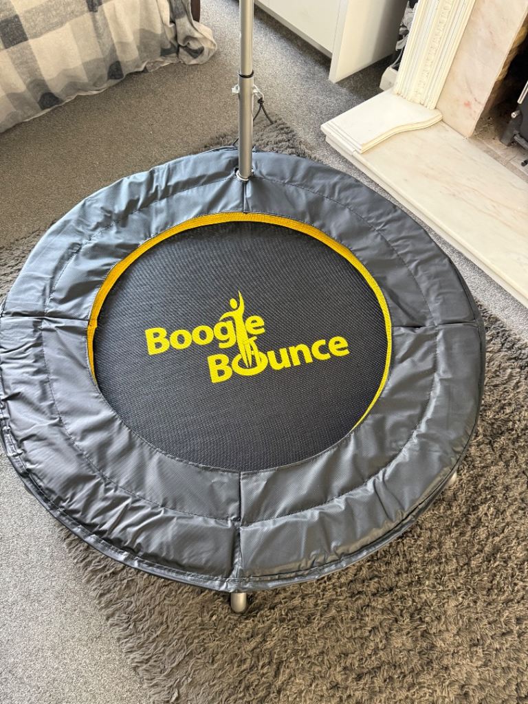 Boogie Bounce Trampoline