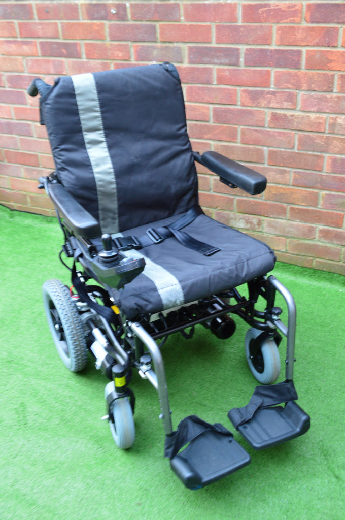 Karma Ergo Nimble Traveller Electric PowerChair Transportable Mobilty Aid.