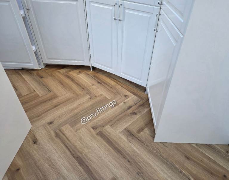 Laminate Flooring Fitter | Herringbone | LVT Floor Fitter | Supply and Fit Service