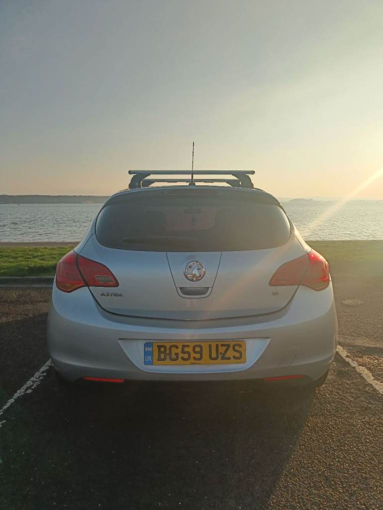 Vauxhall, ASTRA, Hatchback, 2009, Manual, 1598 (cc), 5 doors