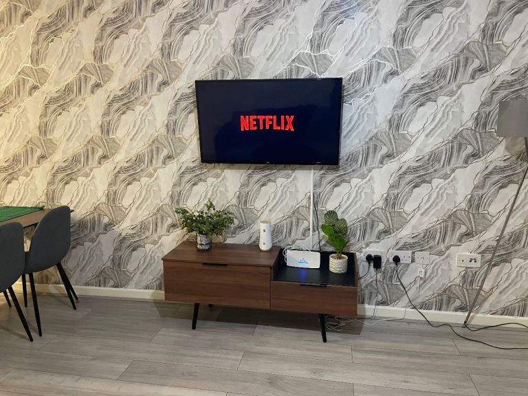 **2 Bed Ground floor Apt_Bills Included**