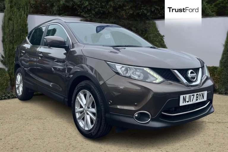 2017 Nissan Qashqai 1.6 dCi Tekna [Non-Panoramic] 5dr Xtronic HATCHBACK DIESEL Automatic