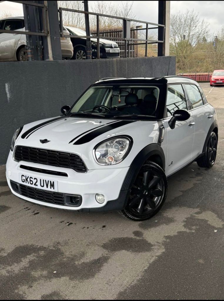 Mini, COUNTRYMAN, Hatchback, 2012, Semi-Auto, 1995 (cc), 5 doors