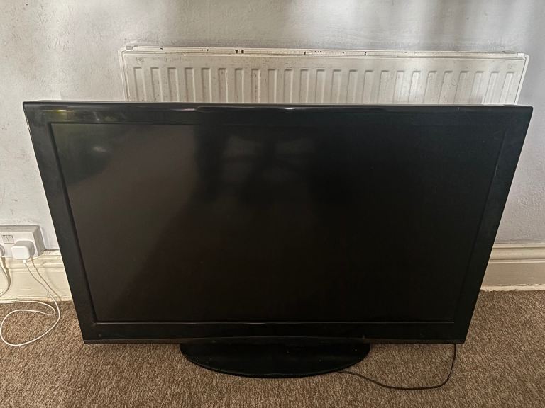 Sanyo TV 43inch screen 