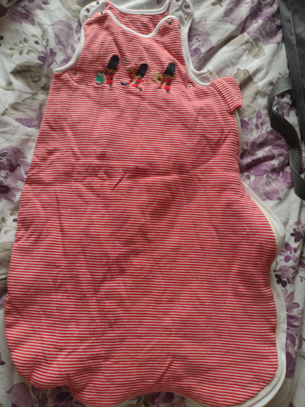 Baby sleeping bags 1.5, 2.5, 3.5 Togs 0-6 months