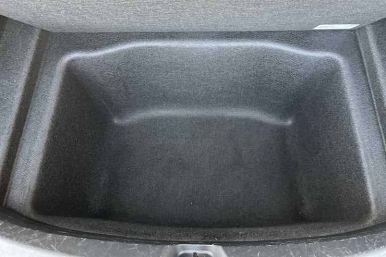 2021 Tesla Model 3 Long Range AWD 4dr Auto SALOON ELECTRIC Automatic