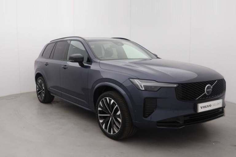 VOLVO XC90 2.0 B5P Plus Dark 5dr AWD Geartronic