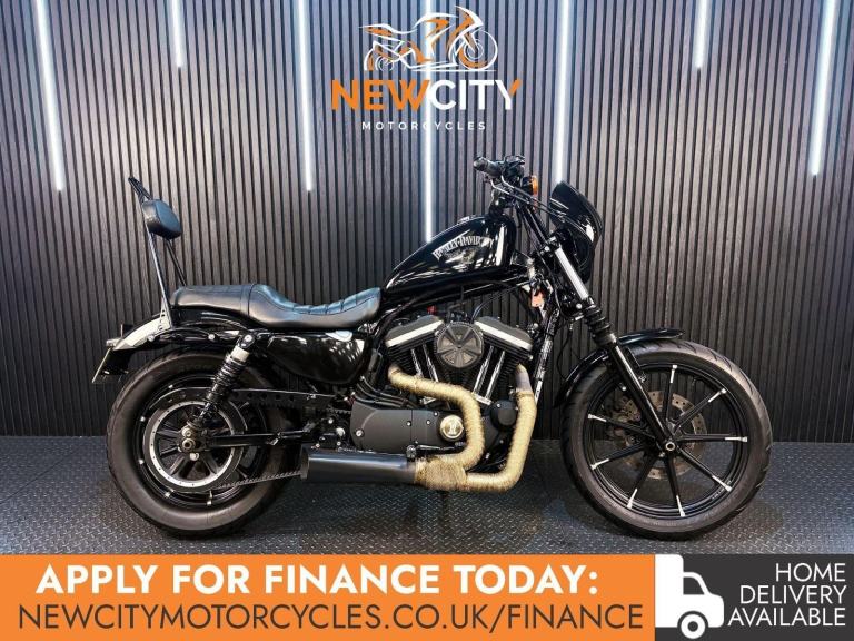 2016 Harley-Davidson Sportster 883 XL883N Iron 883