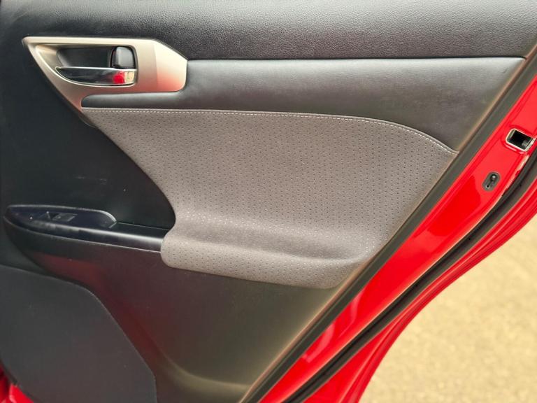 2019 Lexus CT 1.8 200h E-CVT Euro 6 (s/s) 5dr Hybrid