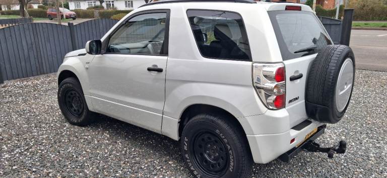 Suzuki, GRAND VITARA, Estate, 2006, Manual, 1586 (cc), 3 doors