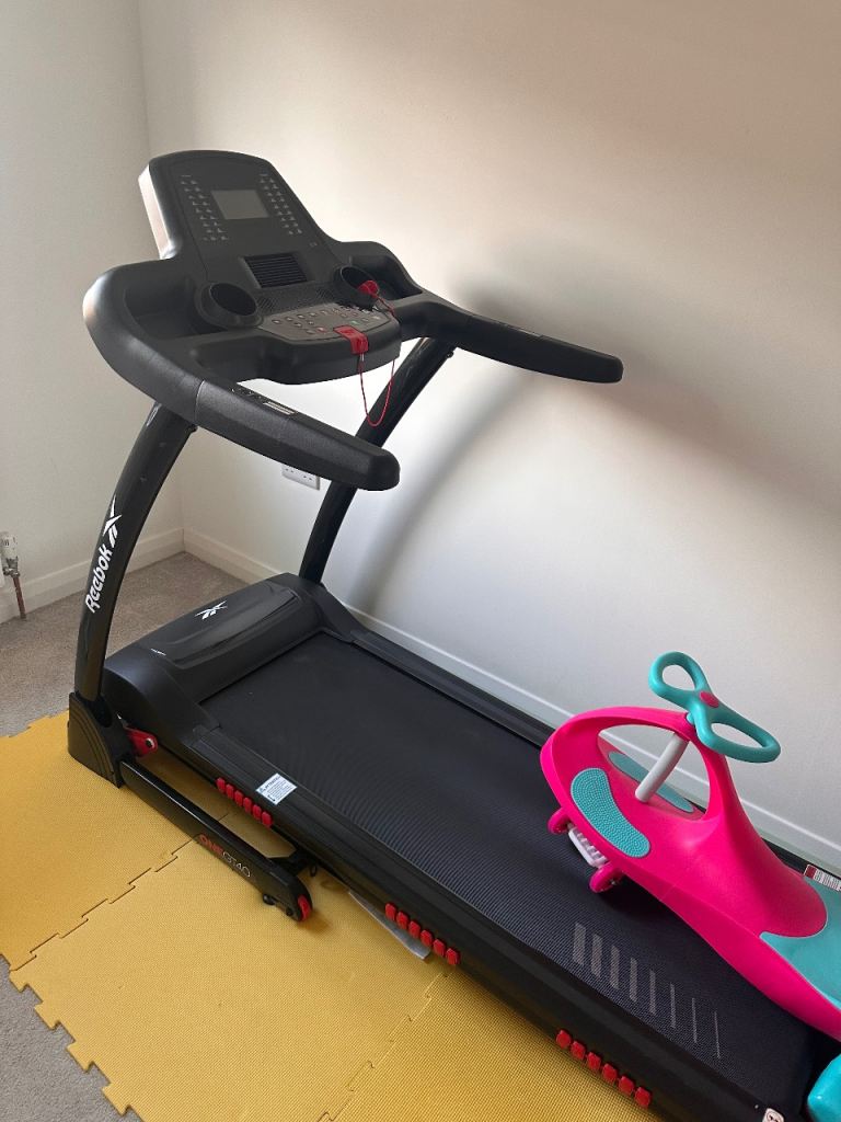 Reebok GT40s treadmill