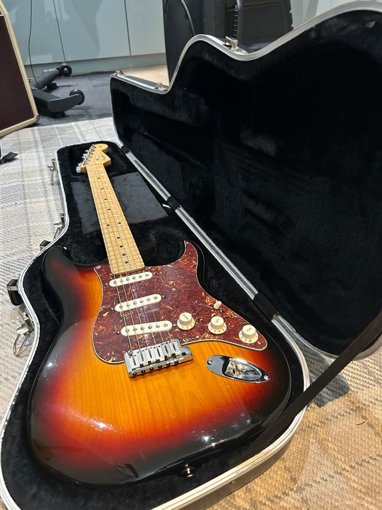 Fender USA Stratocaster 2006, 60th Fender Anniversary with upgrades