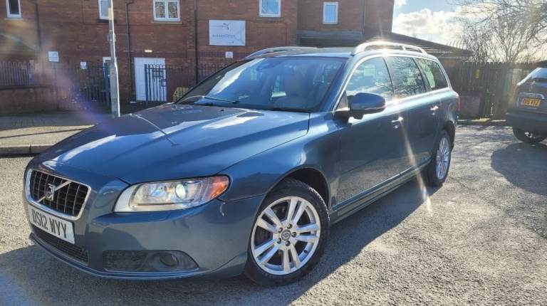 Volvo, V70, Estate, 2012, Semi-Auto, 1984 (cc), 5 doors