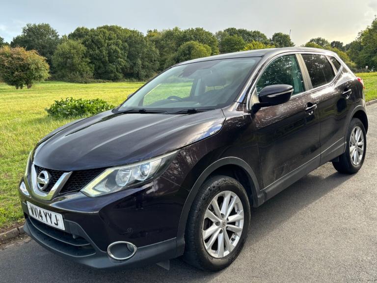 2014 Nissan Qashqai 1.5 dCi Acenta Premium 5dr + NEW CLUTCH + FLYWHEEL HATCHBACK Diesel Manual