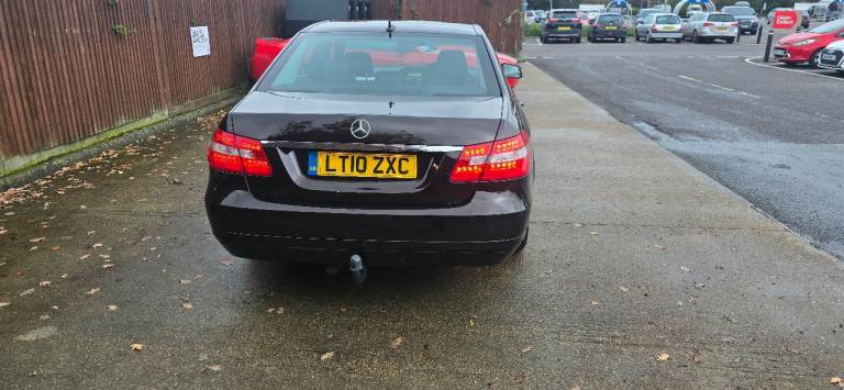 Mercedes-Benz, E CLASS, Saloon, 2010, Manual, 2143 (cc), 4 doors