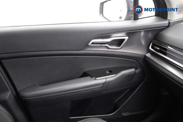 2024 Kia Sportage 1.6T GDi 207 HEV 3 5dr Auto SUV Hybrid Automatic