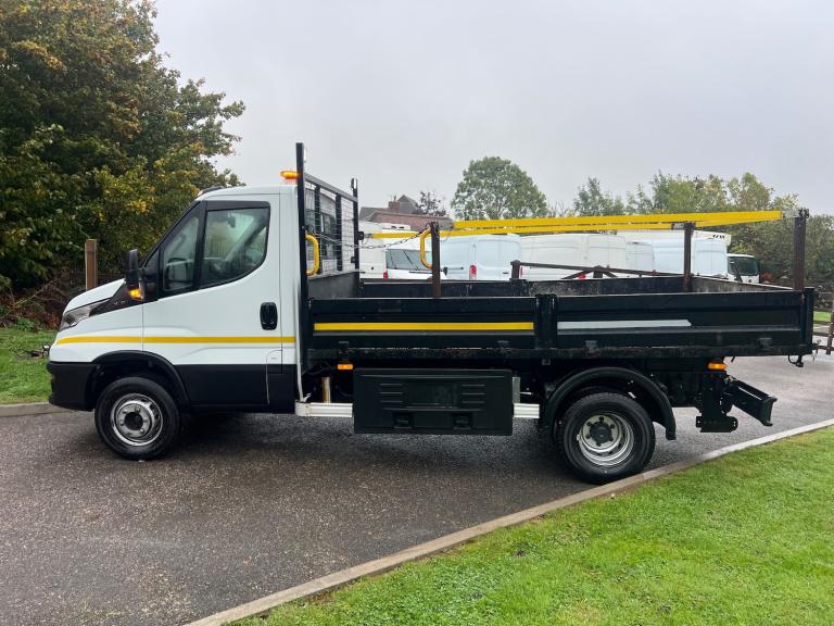 2021 Iveco Daily 72-18HB 3.0 180 bhp S/C Drop side Tipper Diesel