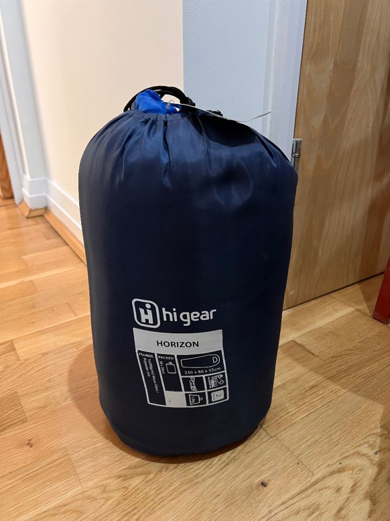 Brand new Hi-Gear Horizon Sleeping Bag - Navy/Royal, New
