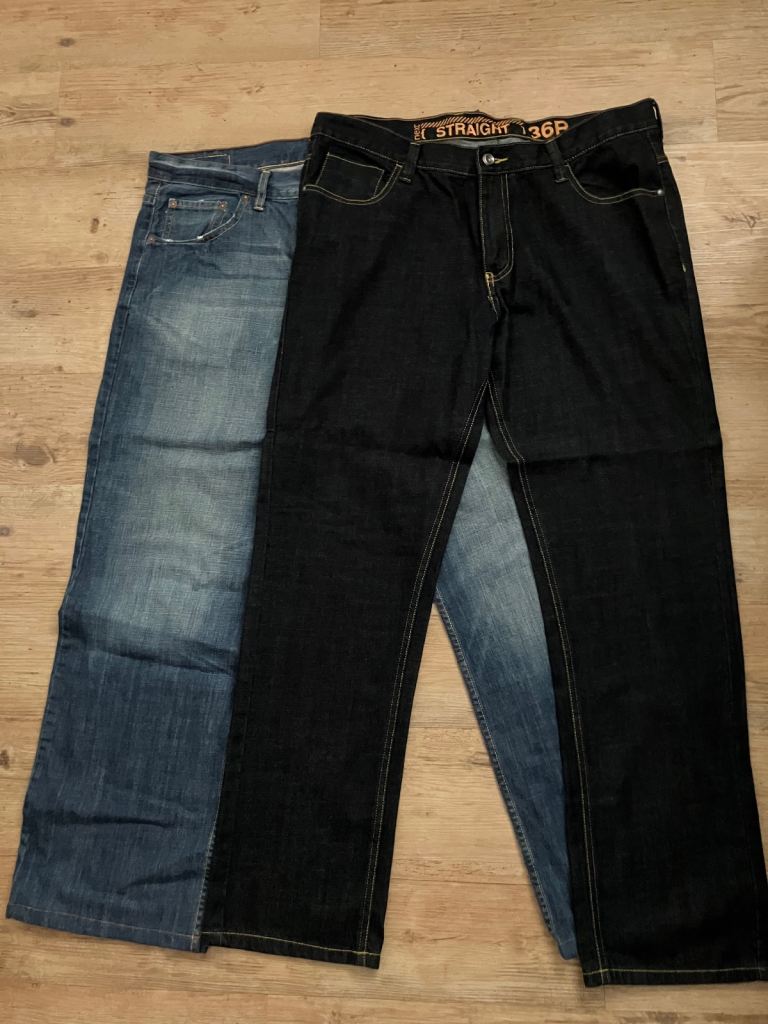 Mens Jeans x2 - Size 36R 