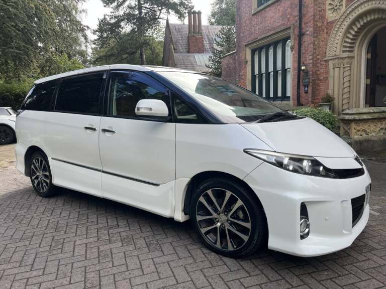 2016 Toyota Estima 2.4L. AUTO, 7 SEAT SUV Petrol Automatic
