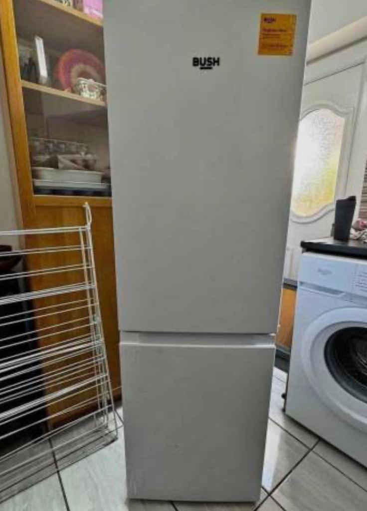 Bush Fridge Freezer - White, Good Condition