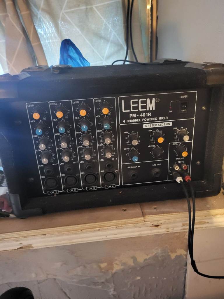 image for Dj amp and speakers