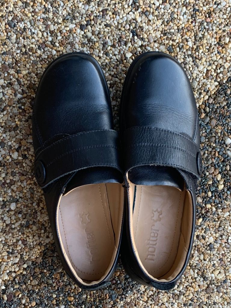 Ladies Hotter As New Black Shoes size 8