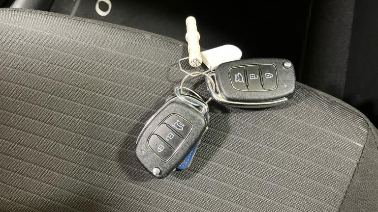 2022 Hyundai i20 1.0T GDi 48V MHD SE Connect 5dr Petrol Hatchback Hatchback Petrol Manual