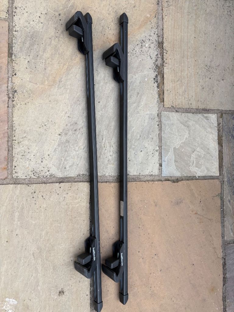 Halfords Roof Bars 