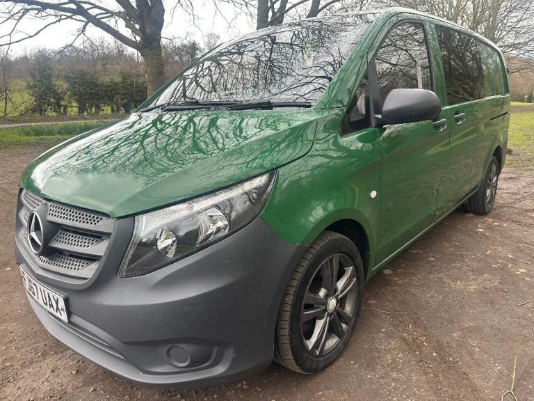 Mercedes Vito Campervan - 2017 - Lithium Setup