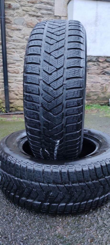 2 x 215/65/16 pirelli sottozero 3 tyres 