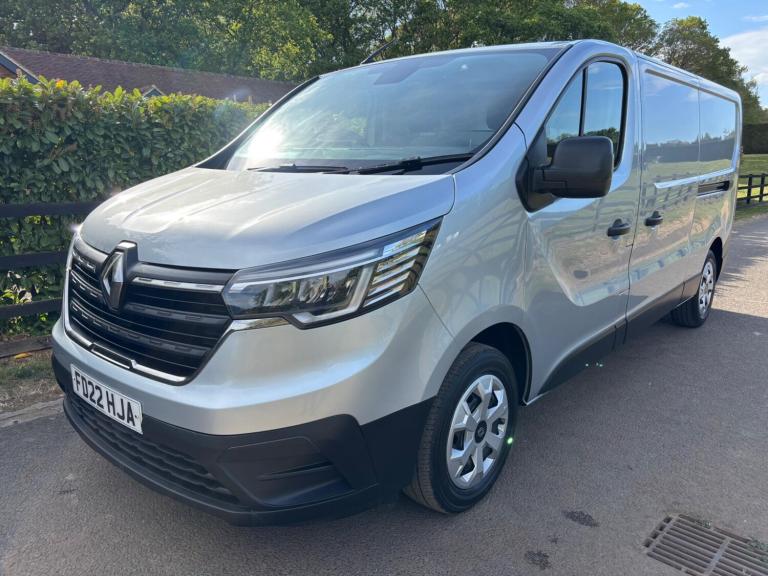 2022 Renault Trafic LL30 Blue dCi 130 Business Van PANEL VAN DIESEL Manual