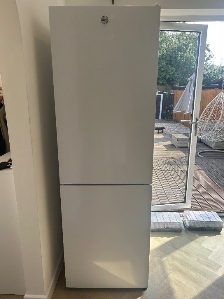 Hoover HOCE4T618EWK Fridge Freezer - White