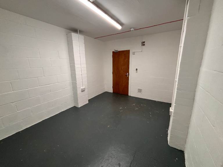 Flexible workspace near Temple Meads, Office/studio/workshop, 137sq ft, All bills included*, £412pcm