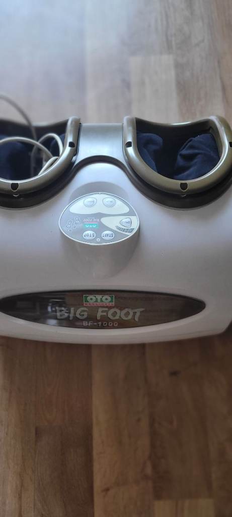 OTG Big Foot Massager – White, Excellent Condition