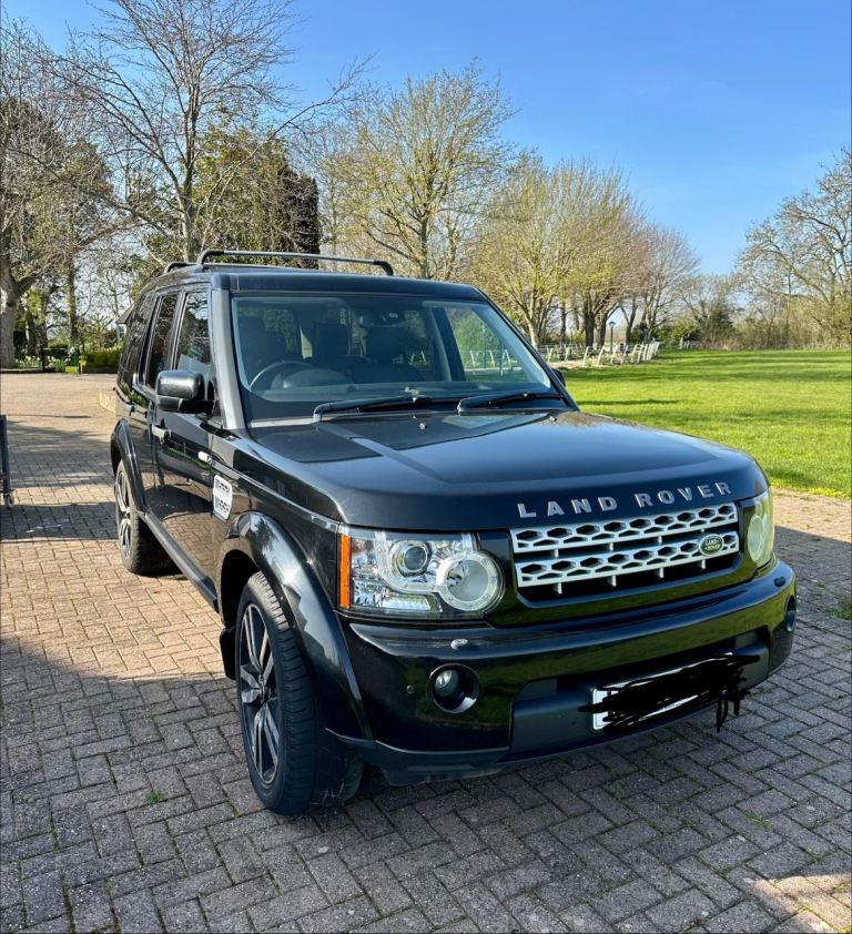 Land Rover Discovery HSE SDV6 AUTO 