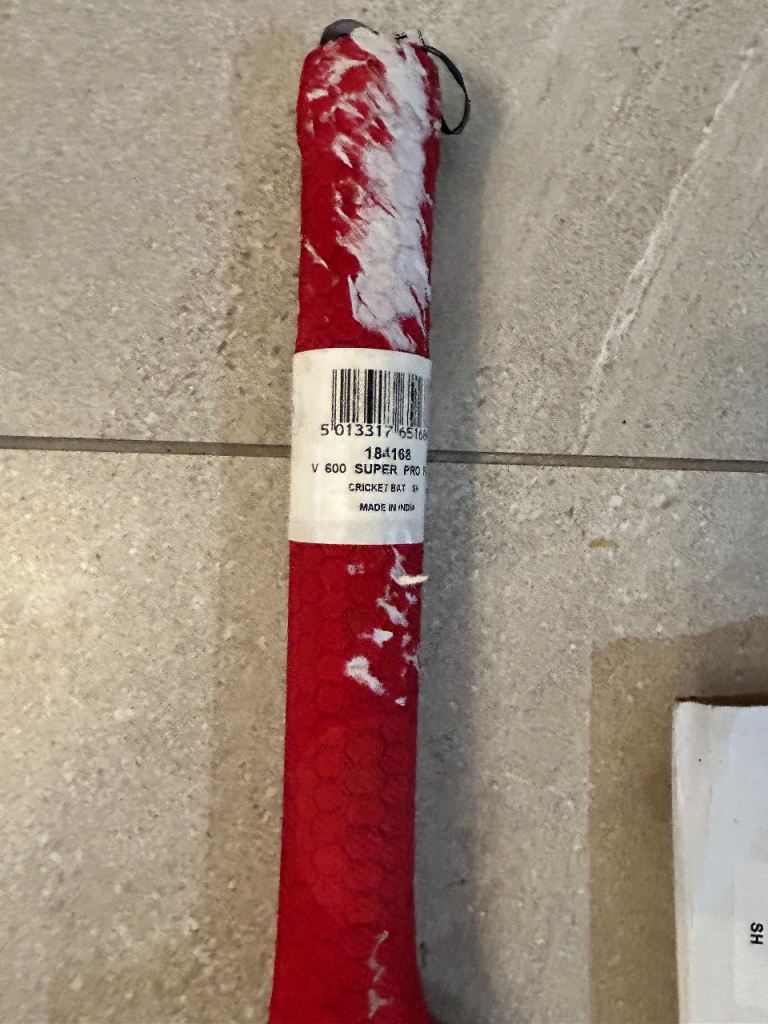 image for Cricket Bat - Brand new