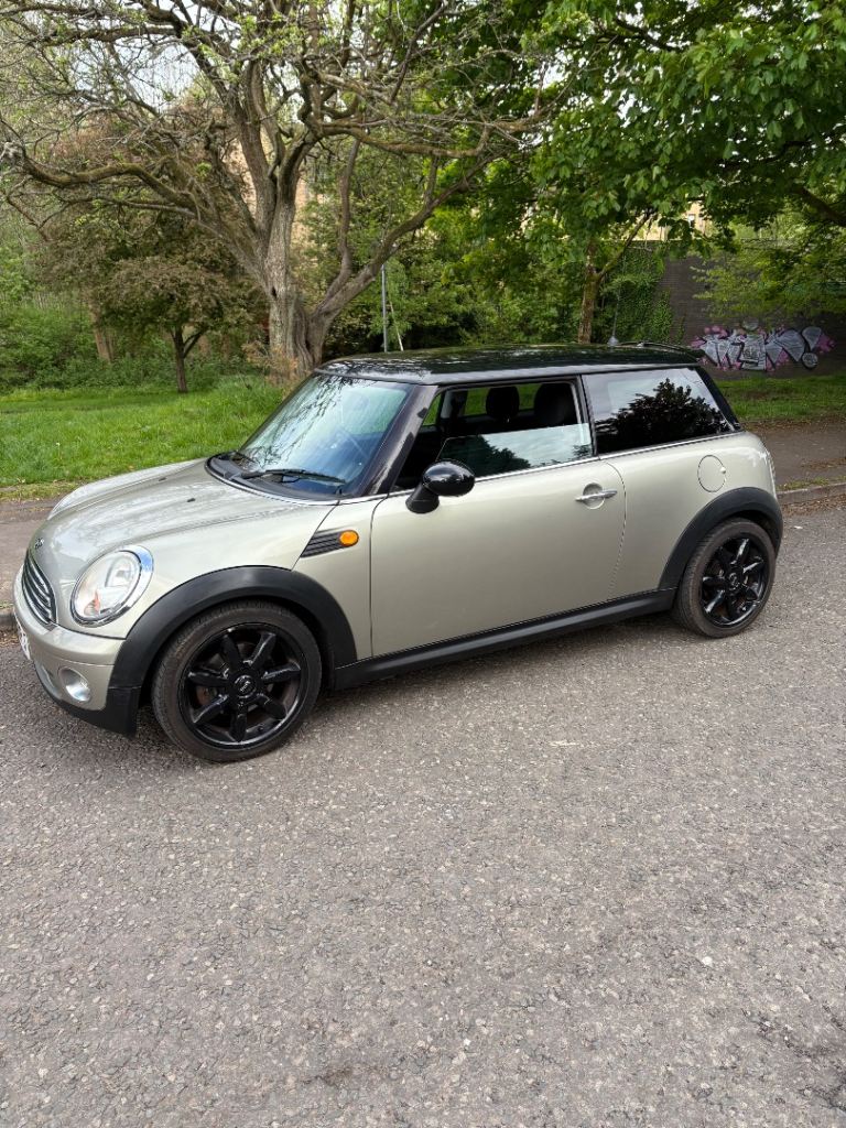 Mini Cooper Automatic 