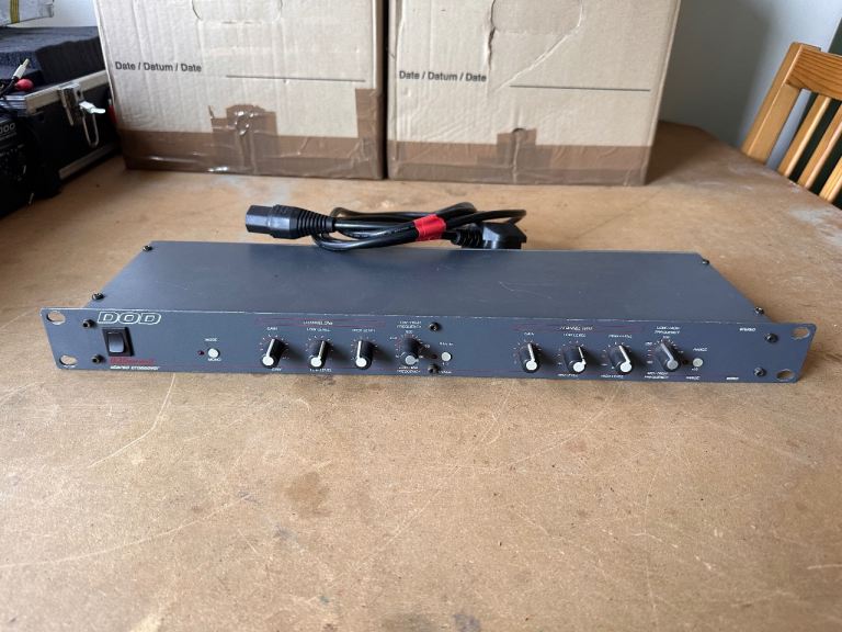 DOD 835 Series II Stereo Crossover Vintage Rack Unit Made in USA - Tested/Working
