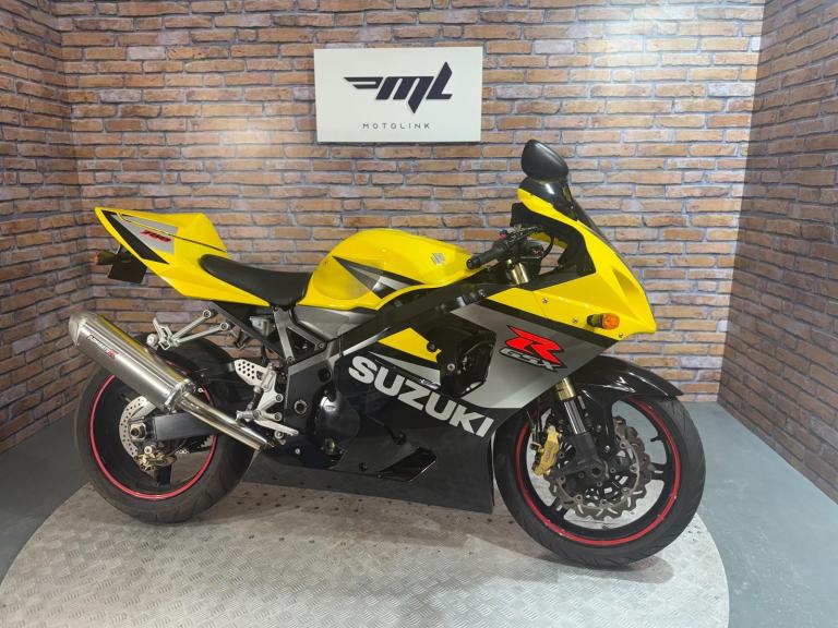 Suzuki GSX 750 - 12 MONTH MOT - NATIONWIDE DELIVERY 