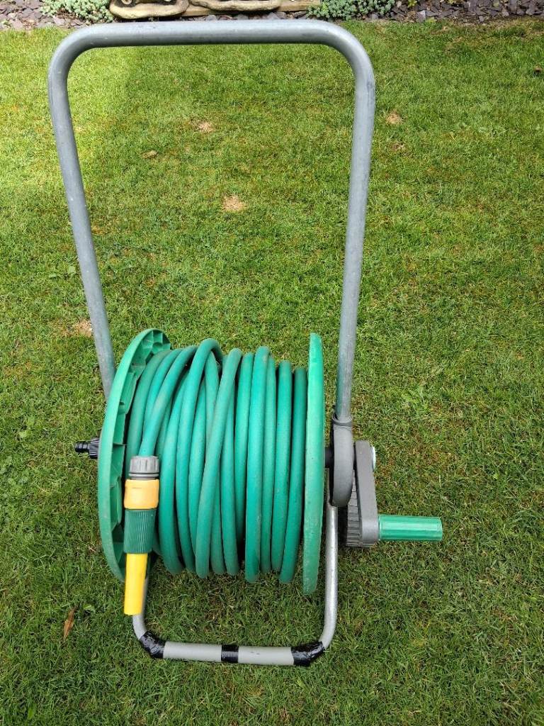 Hozelock Hose and Cart