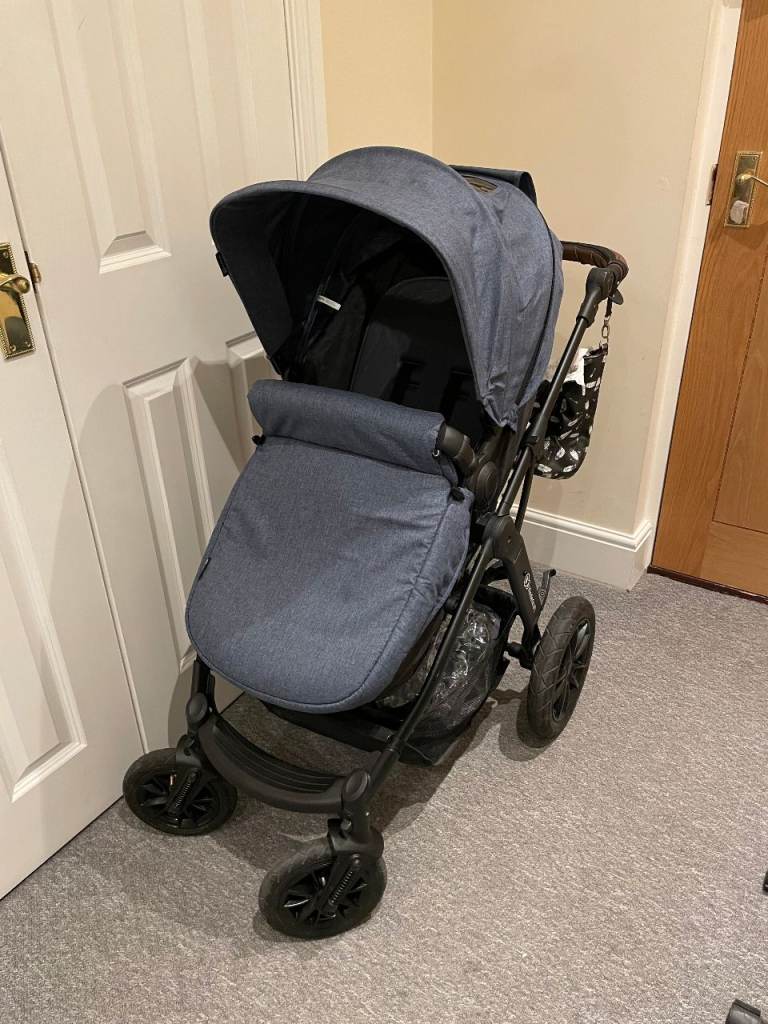 image for Kinderkraft Pram 3 in 1 Set XMOOV