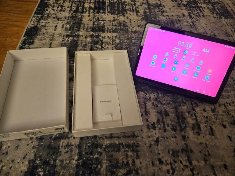 Samsung galaxy tab S6 lite 128gb Cellular Unlocked to any network.