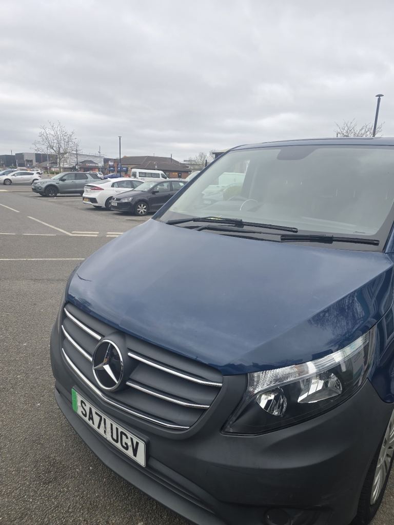 MERCEDES-BENZ EVITO PROGRESSIVE 2021