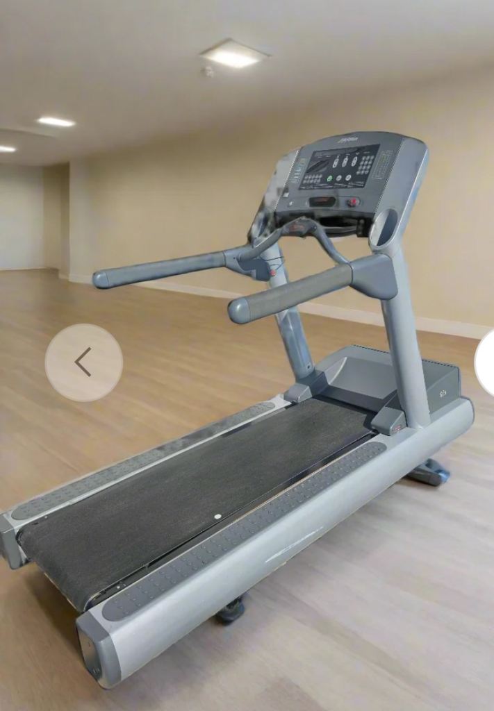 Life Fitness Treadmill – Good Condition, Fully Working