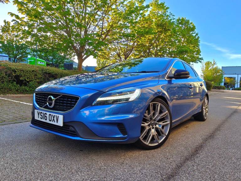 2016 Volvo V40 D4 R-Design Pro, Manual, POLESTAR PERFORMANCE PACK
