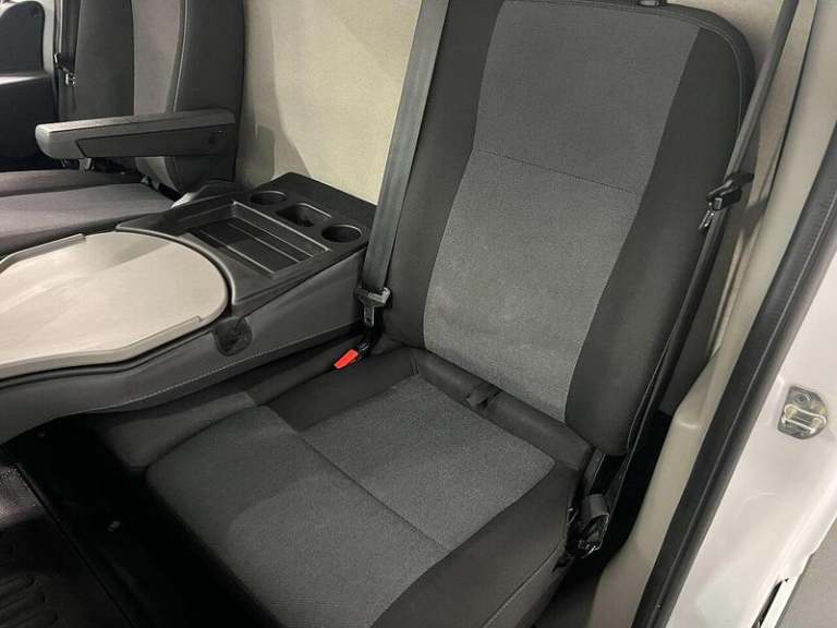 2023 Renault Master LM35dCi 135 Business+ Medium Roof Van PANEL VAN DIESEL Manual