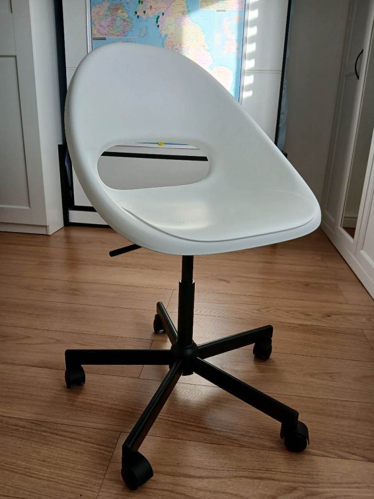 Ikea office chair ( new )