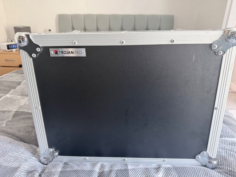 Trojan 8u Tour Spec Flight Case