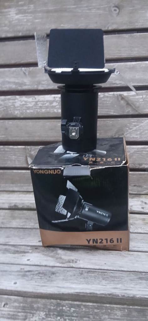 Yongnuo YN216 II LED Video Light – Good Condition